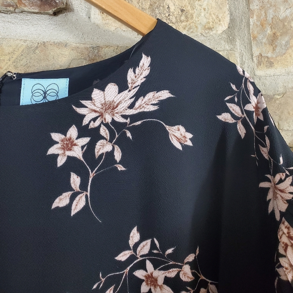 NWT Cece M MEDIUM Pleated Drape Sleeve Floral Dress - Picture 5 of 11